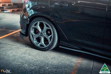 FLOW Designs  MK3.5 Focus ST (Facelift) Side Skirt Splitters (Pair) - MODE Auto Concepts