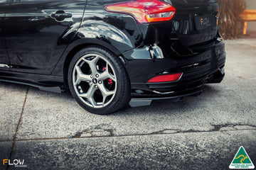 FLOW Designs  MK3.5 Focus ST (Facelift) Rear Spat Winglets (Pair) - MODE Auto Concepts