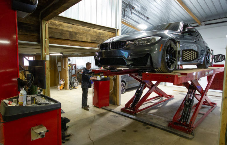 4 ways to Lower Your BMW M. Don't fit lowering springs to your BMW M2, M3 or M4 until you read this!