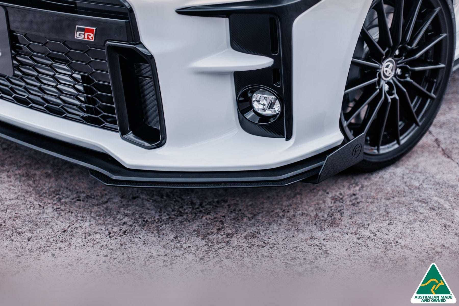 FLOW Designs  Yaris GR Front Lip Splitter & Bumper Reinforcement Plate - MODE Auto Concepts
