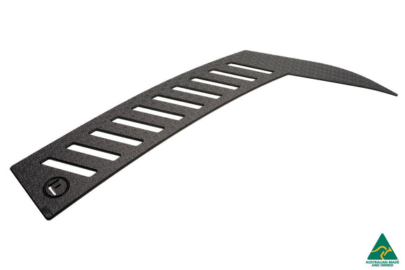 XR5 Focus Turbo Rear Window Vents (Pair) - MODE Auto Concepts