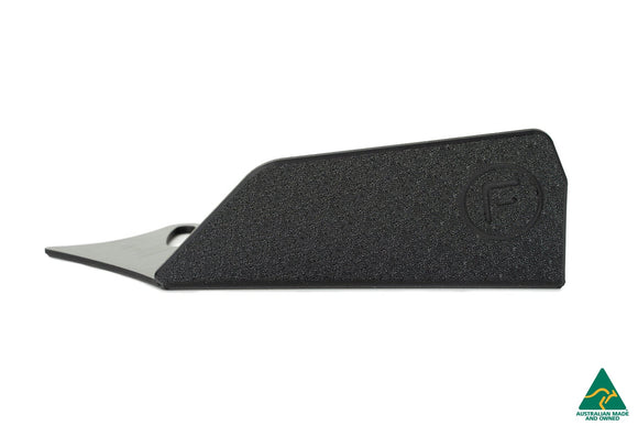 FLOW Designs  XR5 Focus Turbo Rear Spat Winglets (Pair) - MODE Auto Concepts