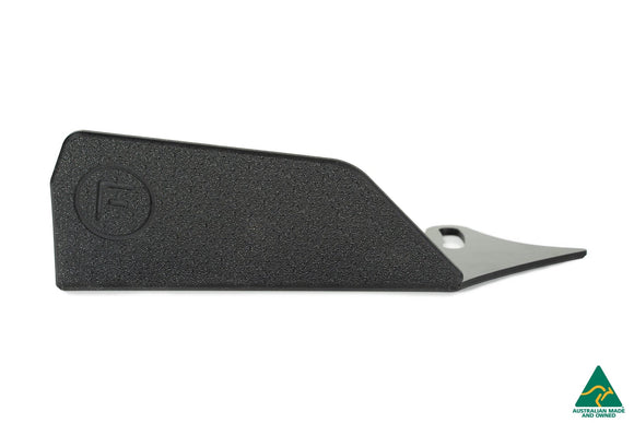 FLOW Designs  XR5 Focus Turbo Rear Spat Winglets (Pair) - MODE Auto Concepts