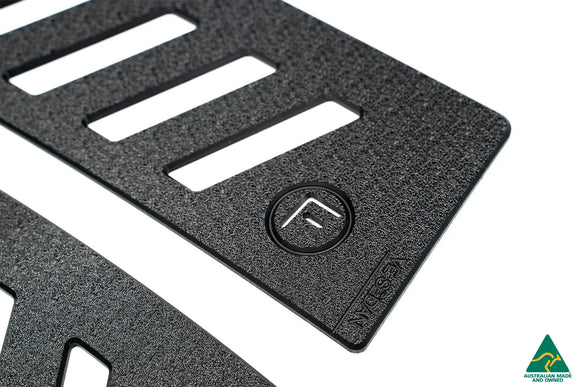 VF Commodore Sedan Rear Window Vents (Pair) - MODE Auto Concepts