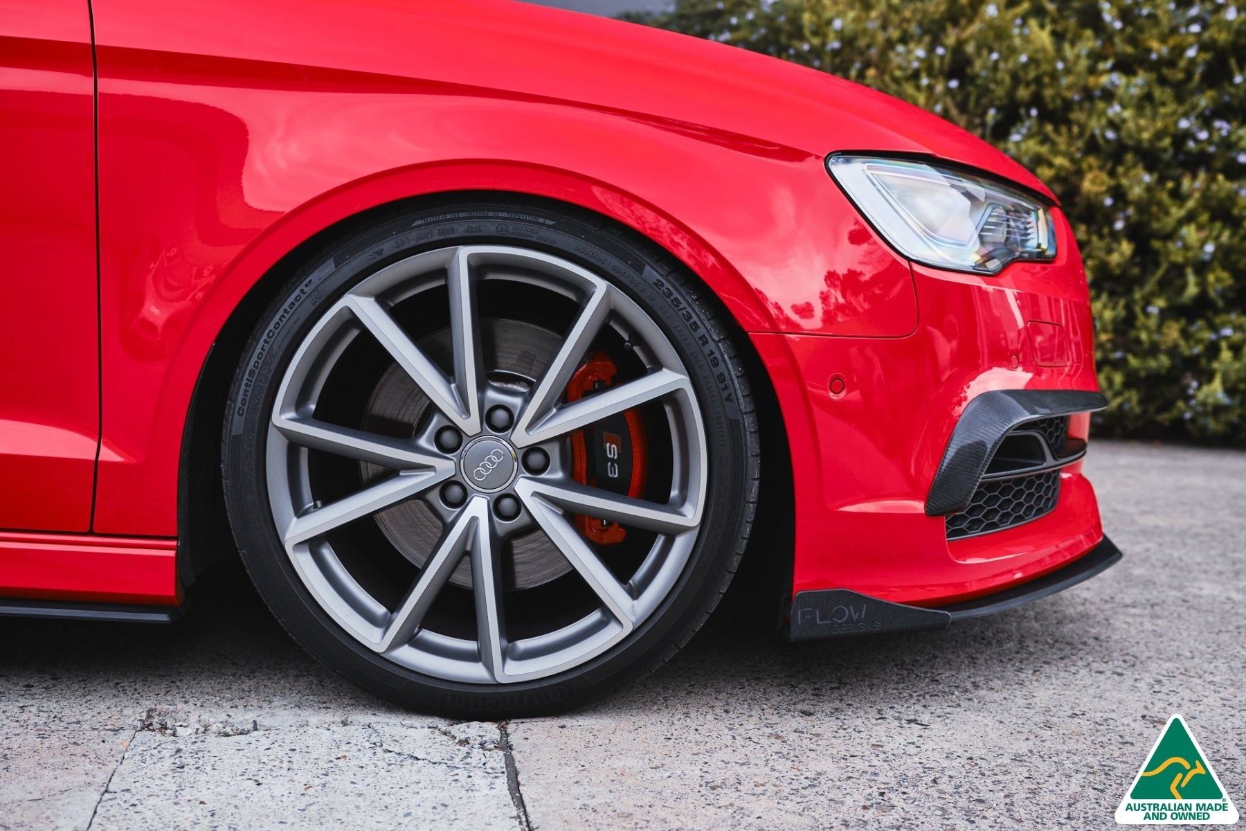 FLOW Designs  S3 8V Sedan Pre-Facelift Front Lip Splitter V3 & Mounting Brace - MODE Auto Concepts