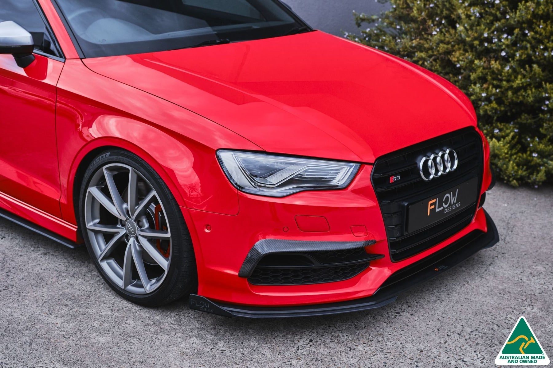 FLOW Designs  S3 8V Sedan Pre-Facelift Front Lip Splitter V3 & Mounting Brace - MODE Auto Concepts
