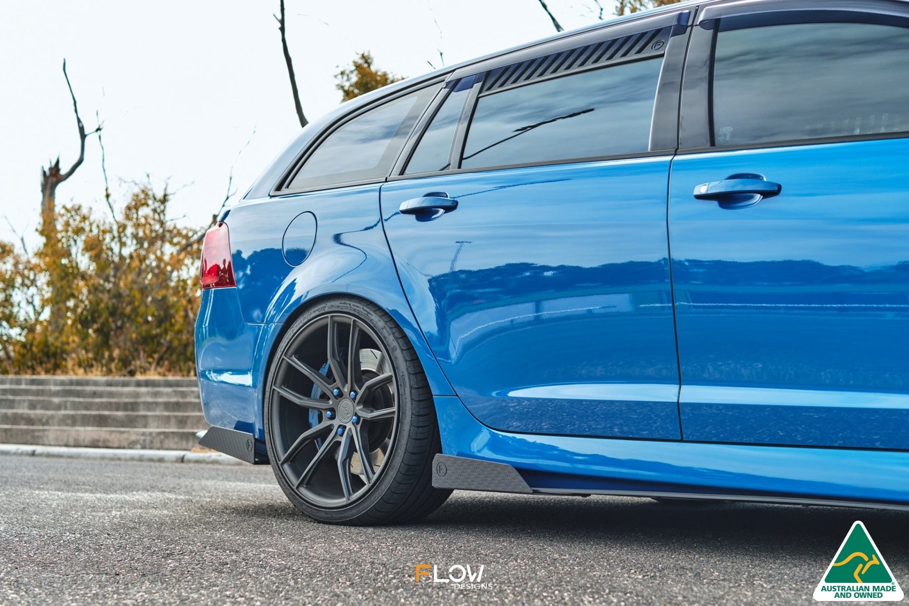 FLOW Designs  VF Commodore S1 Wagon Side Skirt Splitters (Pair) - MODE Auto Concepts
