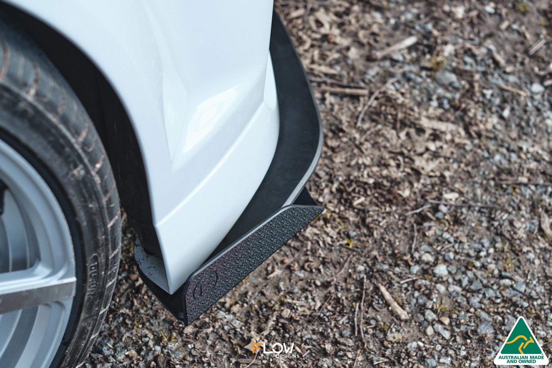 FLOW Designs  VE Commodore S2 Sedan Front Lip Splitter Winglets (Pair) - MODE Auto Concepts