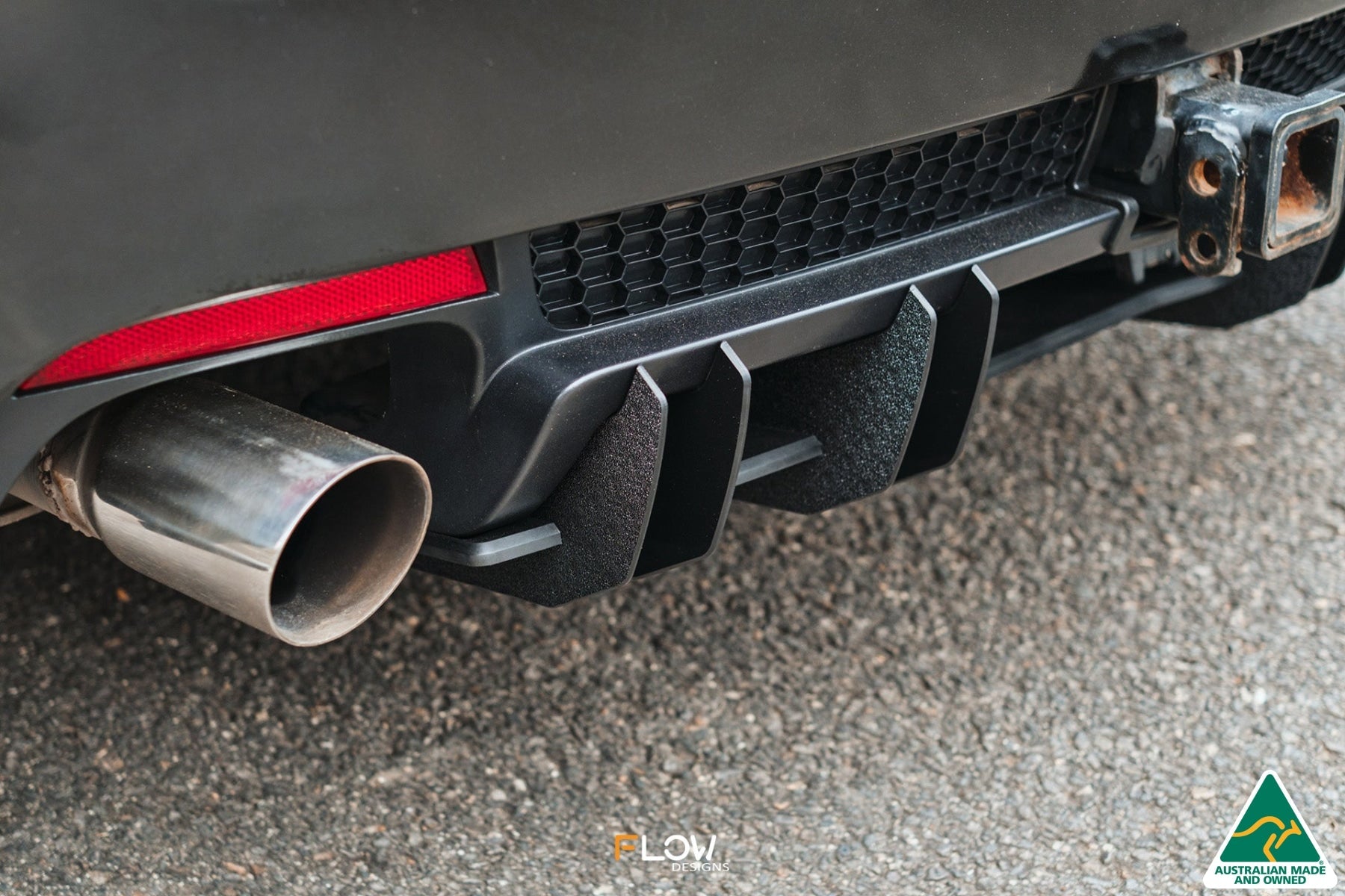 FLOW Designs  VE Commodore S2 Wagon Flow-Lock Rear Diffuser - MODE Auto Concepts