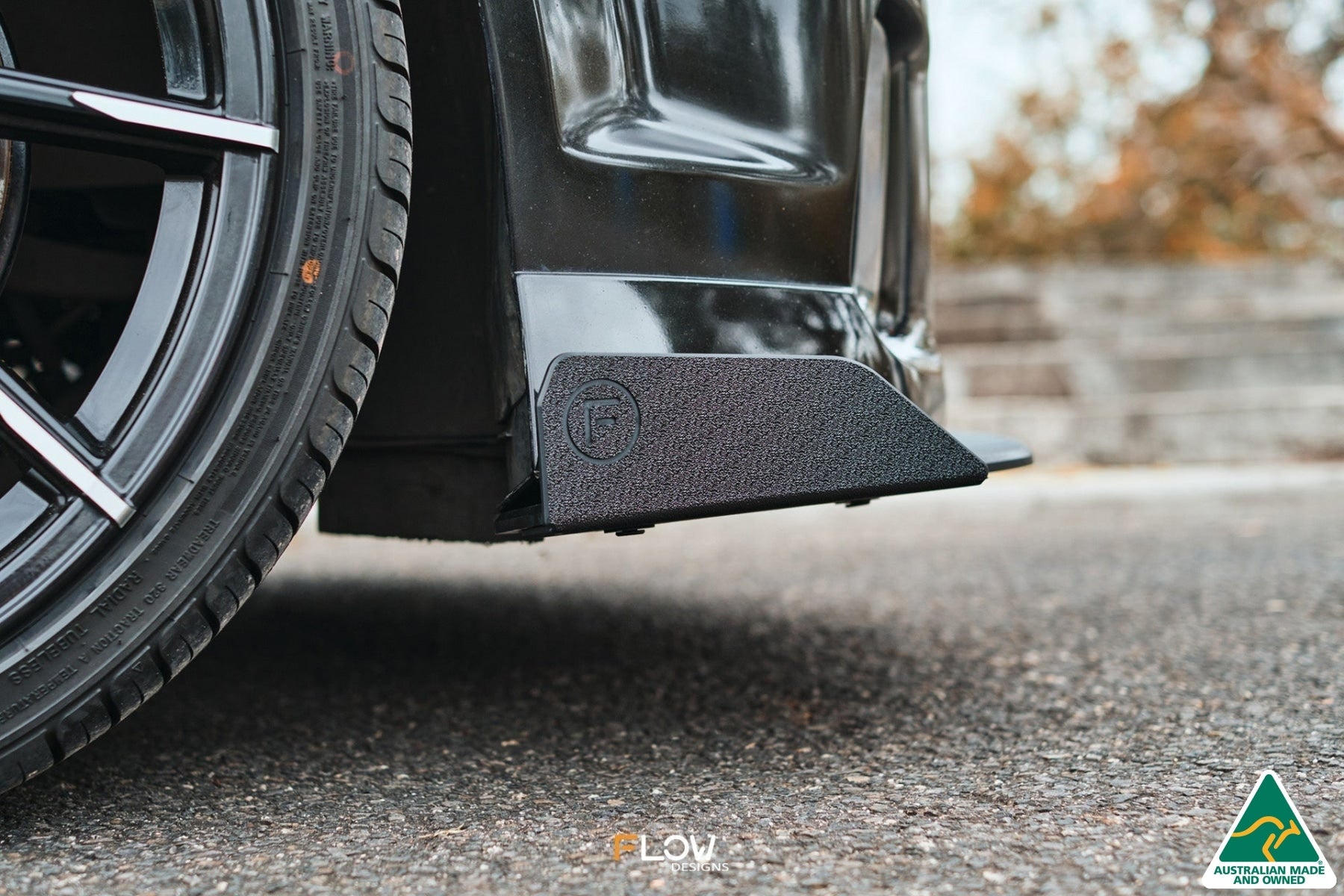FLOW Designs  VE Commodore S1 Wagon Front Lip Splitter Winglets (Pair) - MODE Auto Concepts