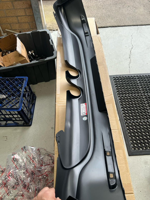 Maxton Design VW Golf Mk5 R32 Rear Bumper Valance With R32 Exhaust Holes - No Reflective lights