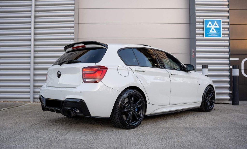 Exon Gloss Black V2 Rear Spoiler Lip for BMW 1-Series inc. M135i LCI & M140i F20 M-Sport - MODE Auto Concepts
