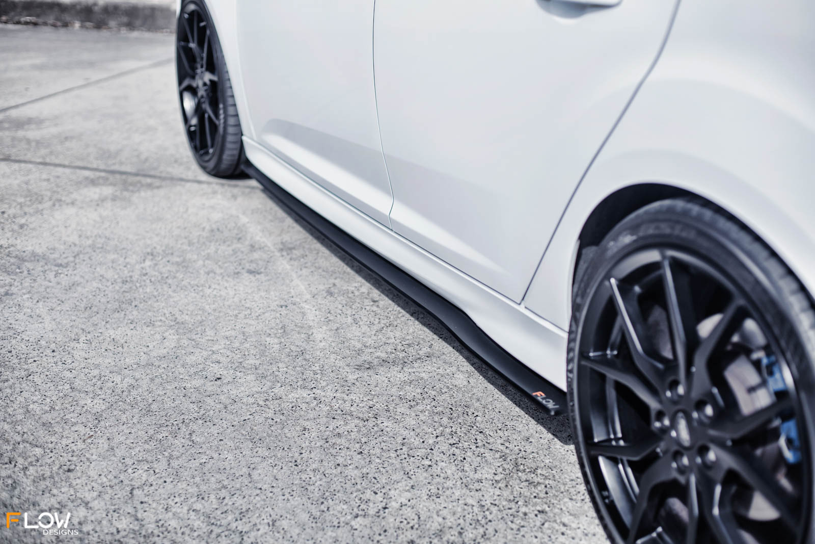 MK3 Focus RS Side Splitters (Pair) - MODE Auto Concepts