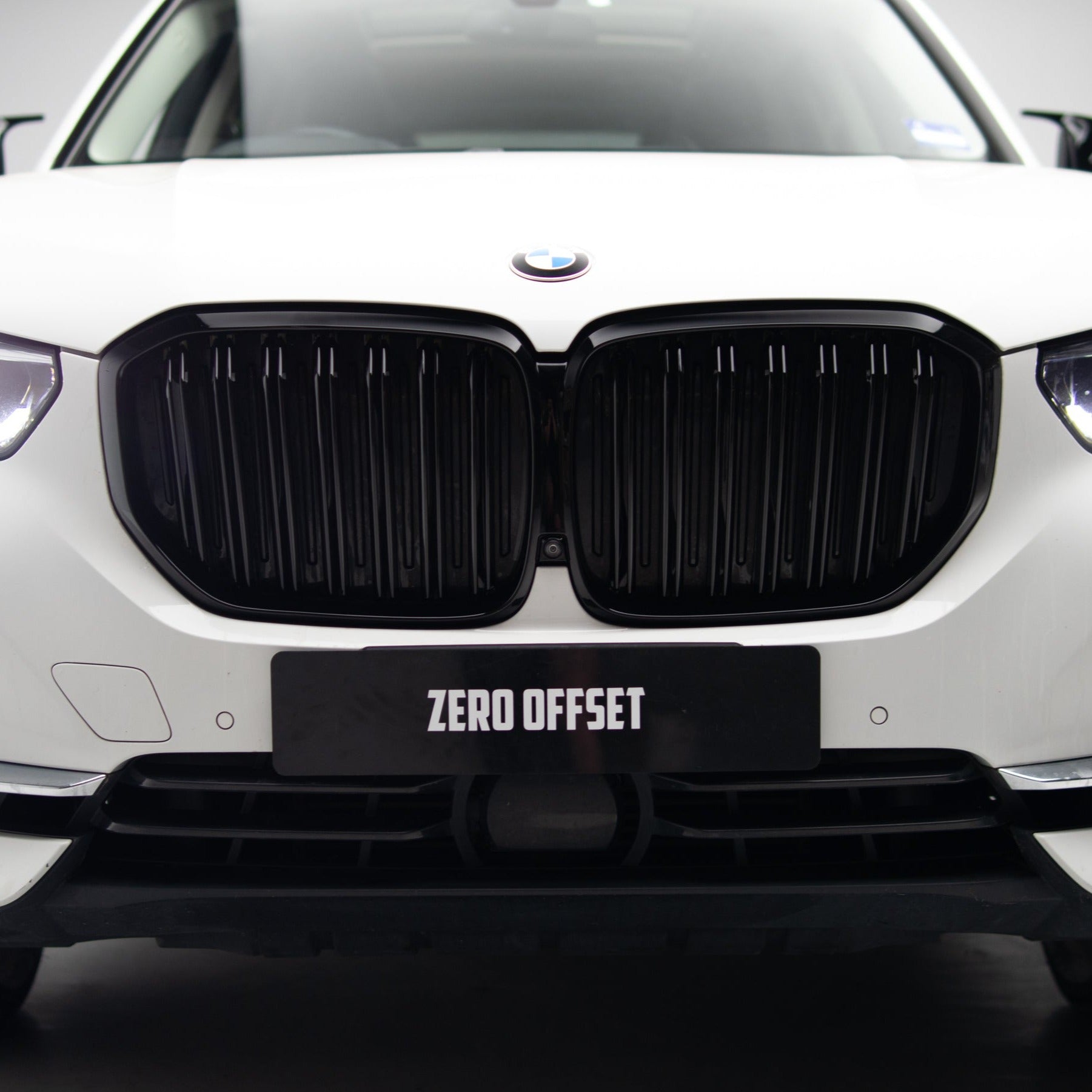 Zero Offset  M Performance Style Gloss Black Grill (Dual Slat) For BMW X5 G05 18-23 - MODE Auto Concepts