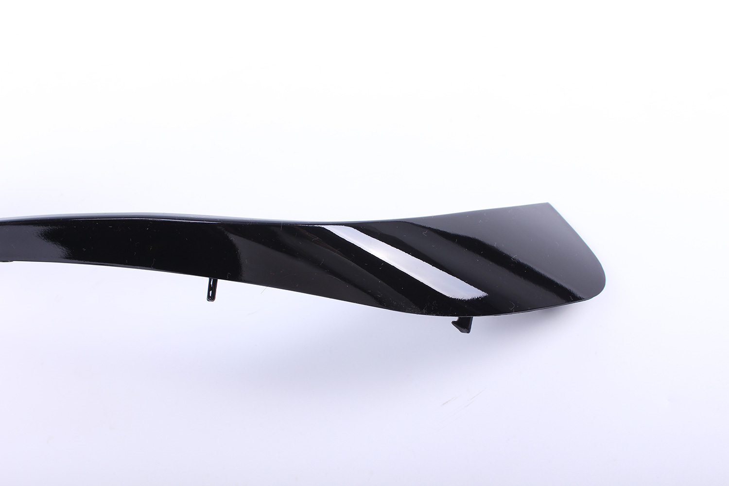 Zero Offset  AMG Style Front Canards for Mercedes CLA Class C117 Coupe / X117 Wagon 14-16 - MODE Auto Concepts