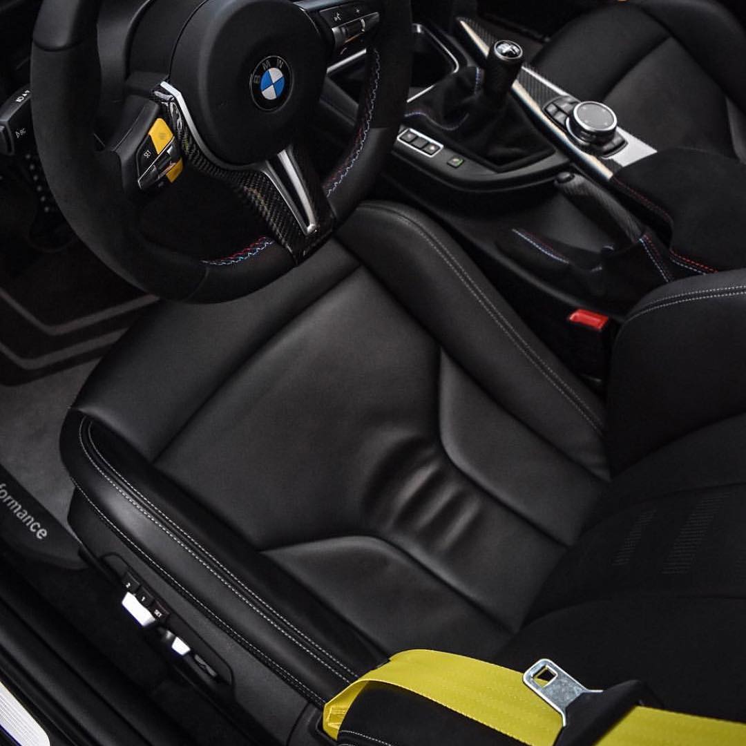 MODE Yellow Stop/Start Button for BMW M2 F87 M3 F80 M4 F82 M5 F10 M6 F06  F12 F13 X5M F85 X6M F86 MODE Auto Concepts